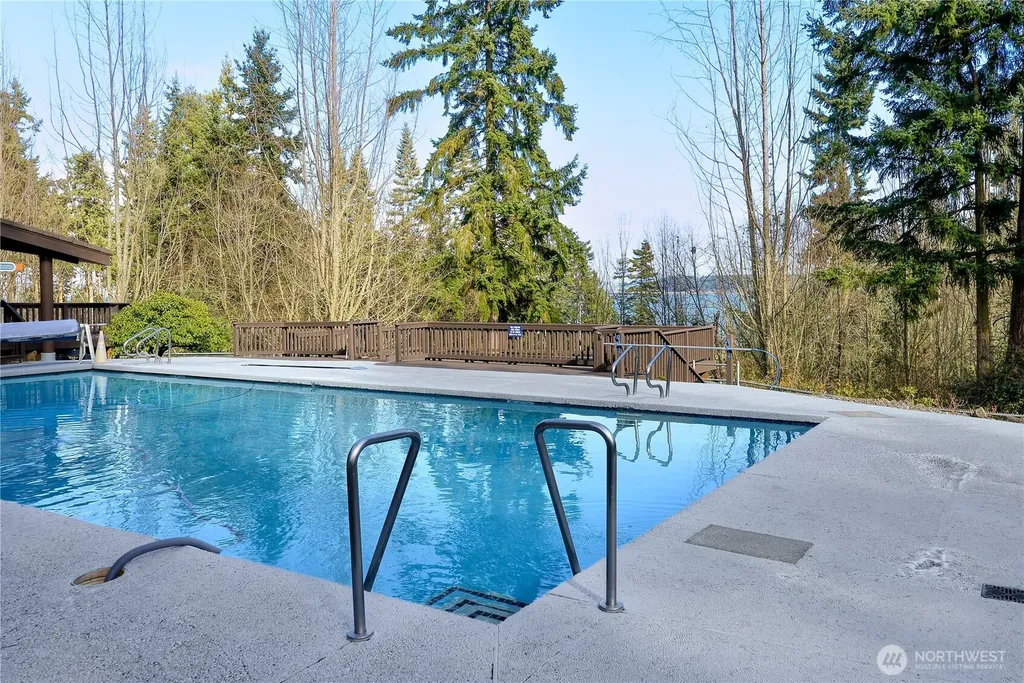 425 Baycliff Drive Port Townsend WA 98368