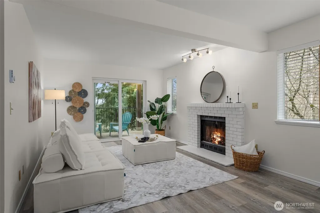 412 10th Street Kirkland WA 98033