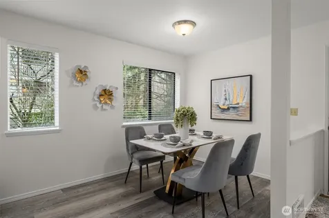 412 10th Street Kirkland WA 98033