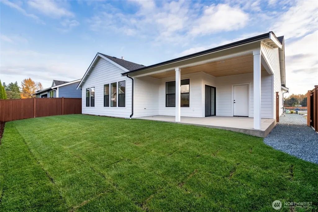 619 Legacy Way Sedro Woolley WA 98284
