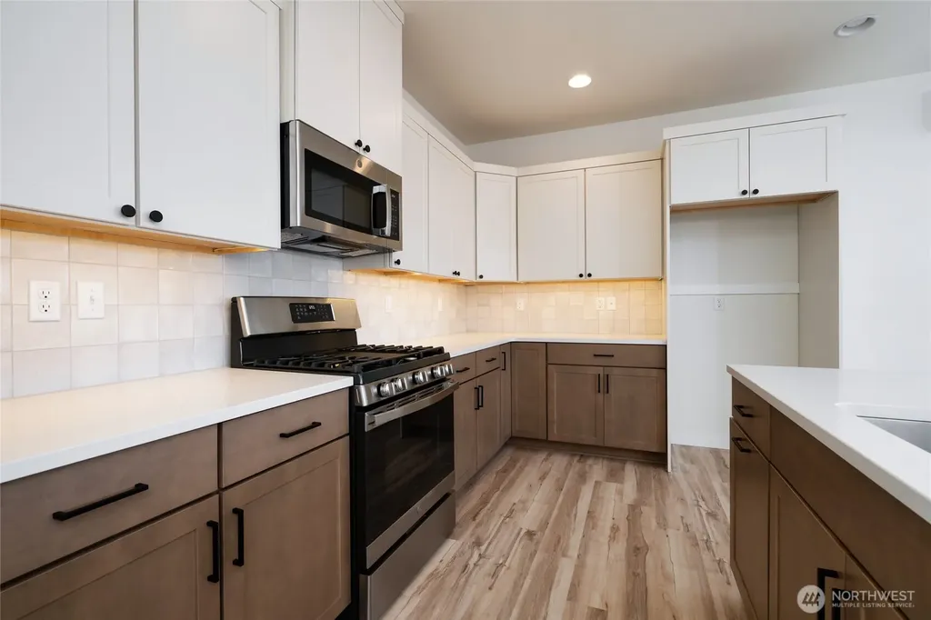 619 Legacy Way Sedro Woolley WA 98284