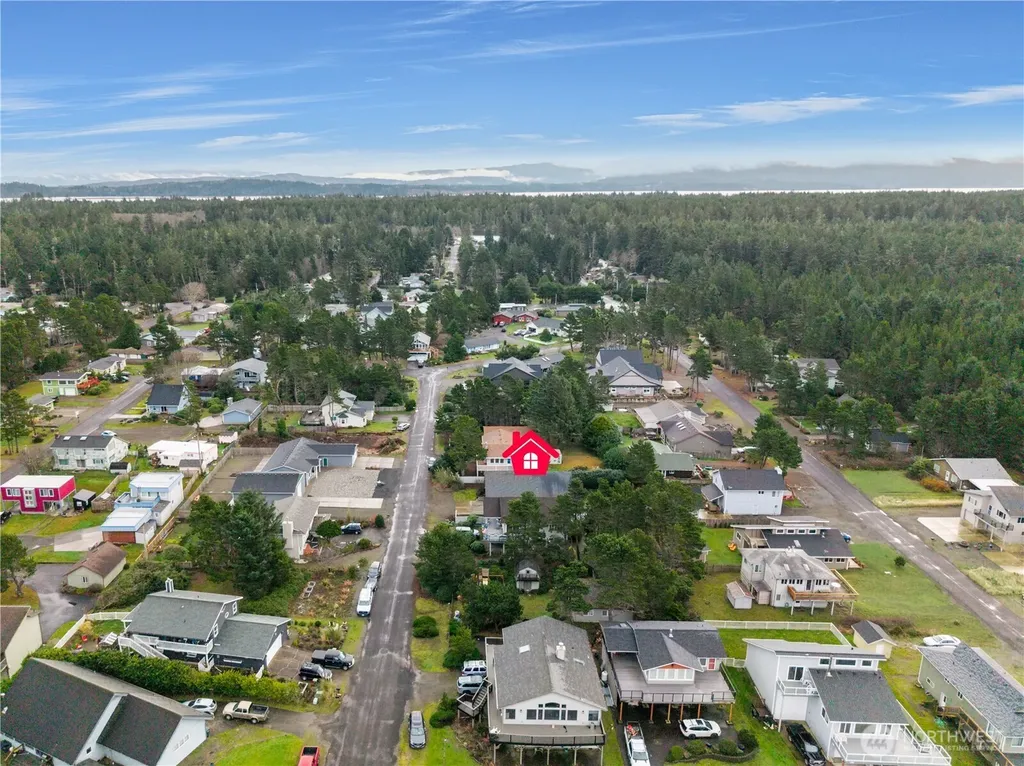 1208 195th Long Beach WA 98731