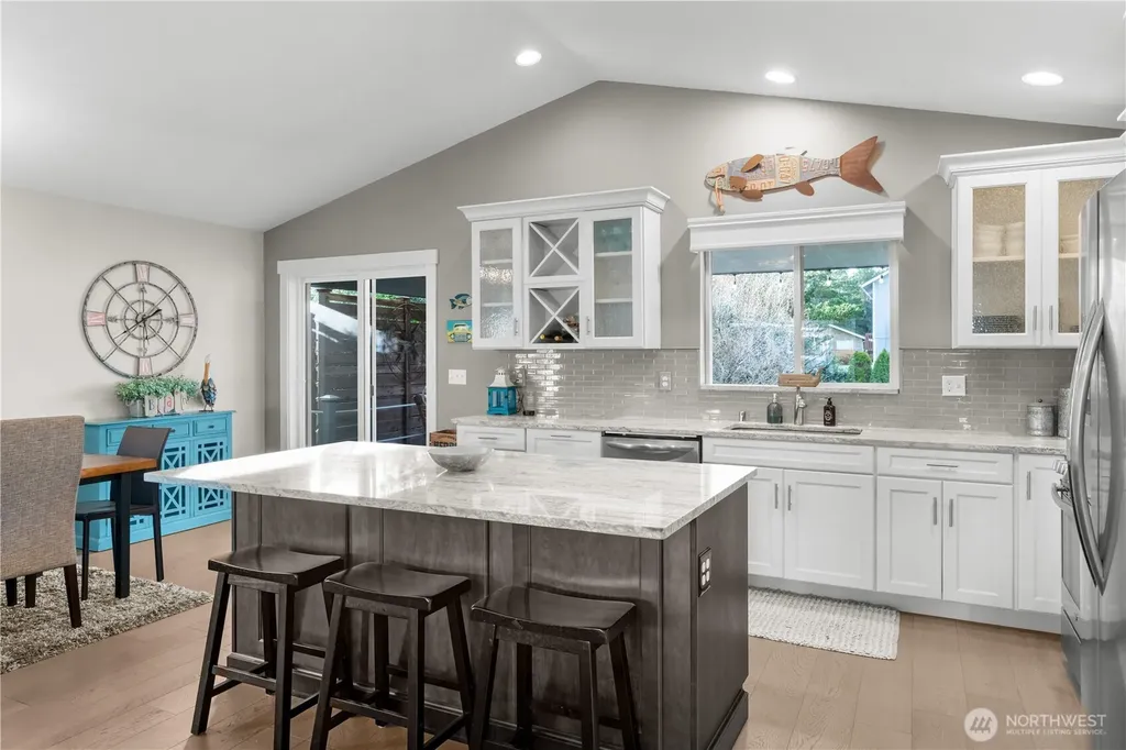 1208 195th Long Beach WA 98731