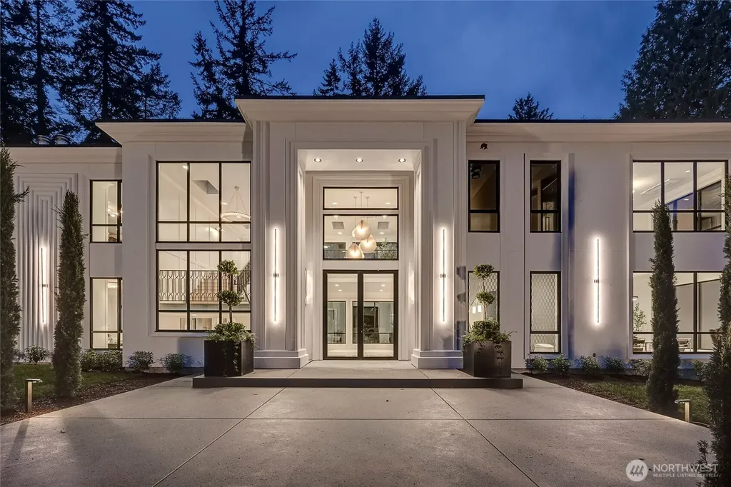 2837 Evergreen Point Road Medina WA 98039