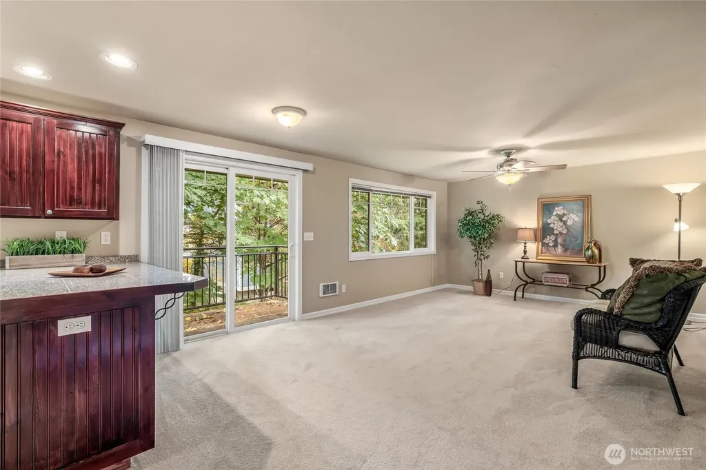 7505 212th Street SW Edmonds WA 98026