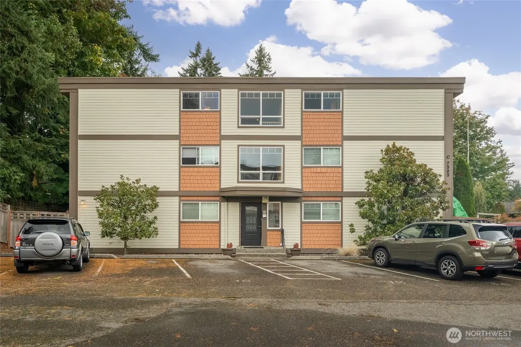 7505 212th Street SW Edmonds WA 98026