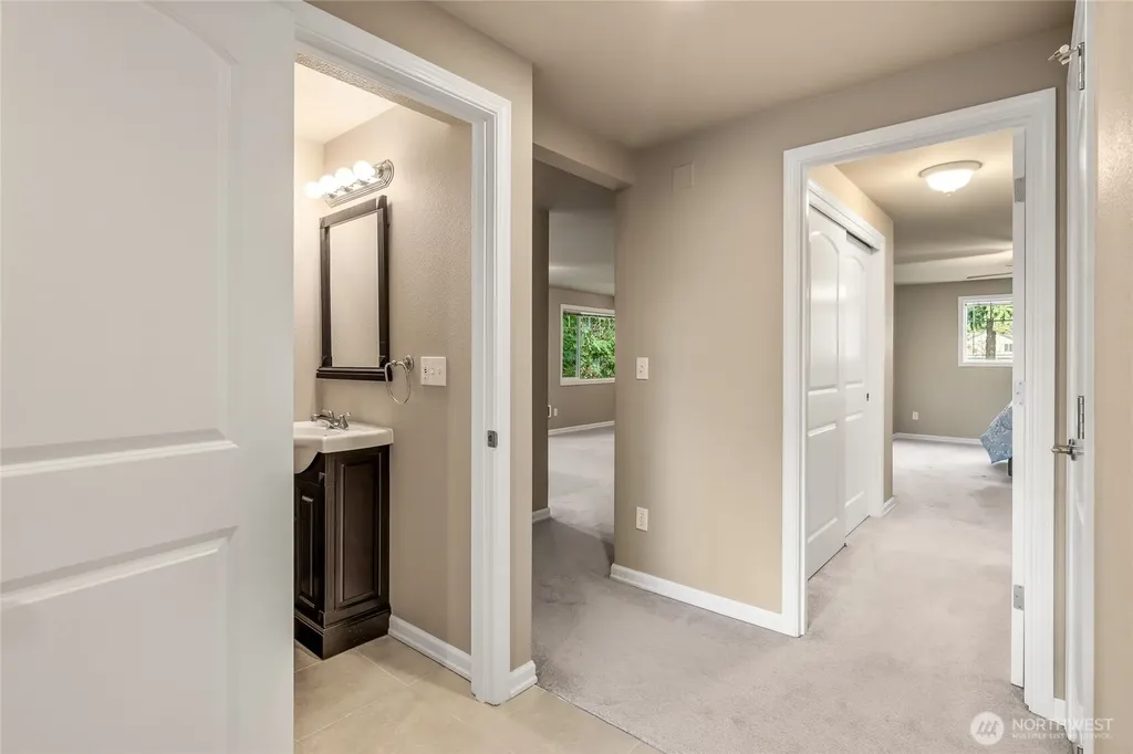 7505 212th Street SW Edmonds WA 98026