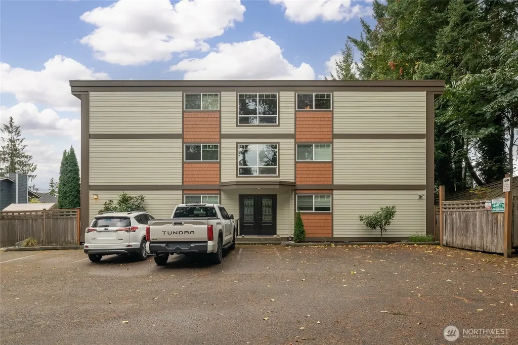 7505 212th Street SW Edmonds WA 98026