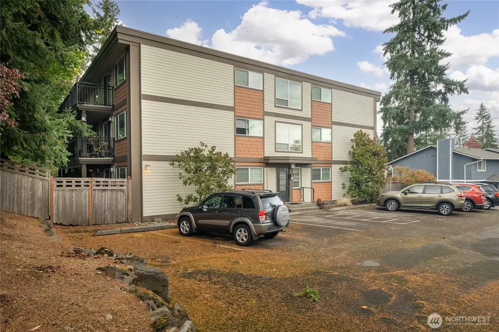 7505 212th Street SW Edmonds WA 98026