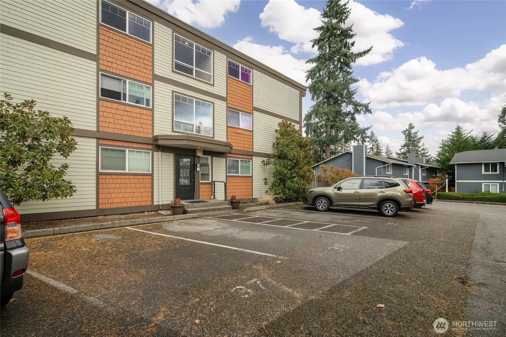 7505 212th Street SW Edmonds WA 98026
