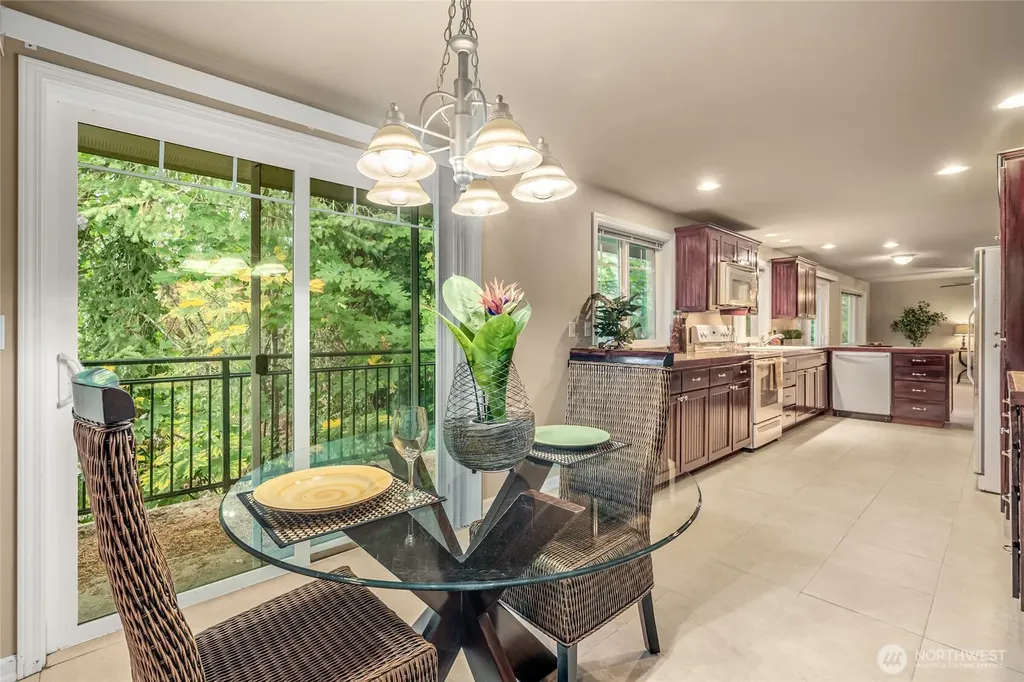 7505 212th Street SW Edmonds WA 98026
