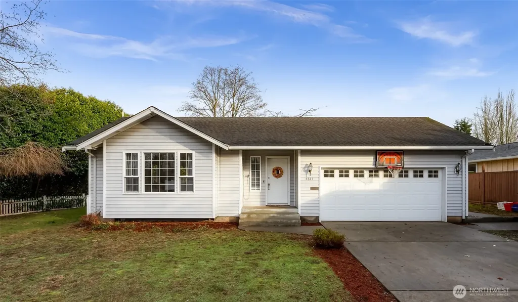4844 Oakridge Drive Blaine WA 98230