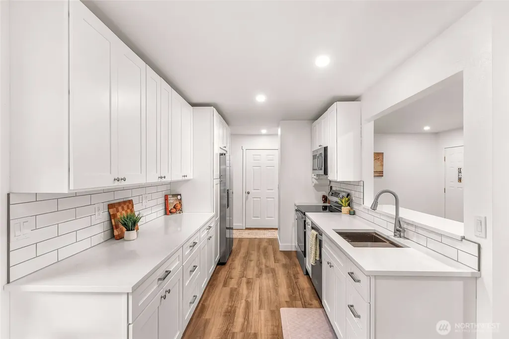 4844 Oakridge Drive Blaine WA 98230
