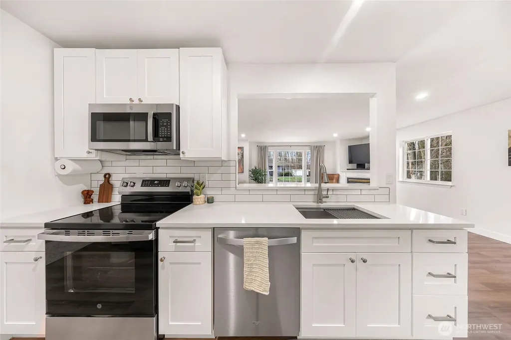 4844 Oakridge Drive Blaine WA 98230