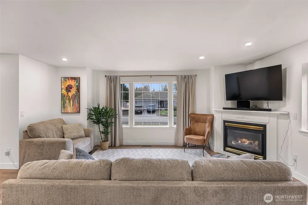 4844 Oakridge Drive Blaine WA 98230