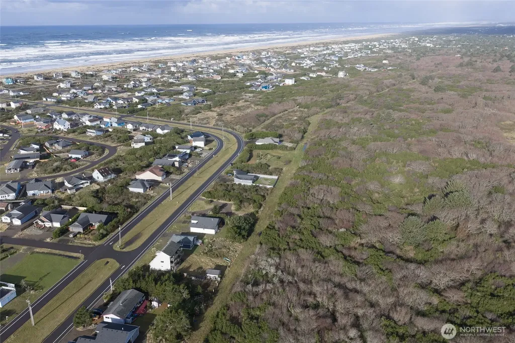 1224 E Ocean Shores Boulevard Ocean Shores WA 98569