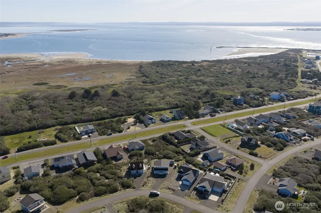 1224 E Ocean Shores Boulevard Ocean Shores WA 98569
