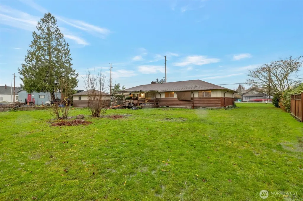 6216 20th Street E Fife WA 98424