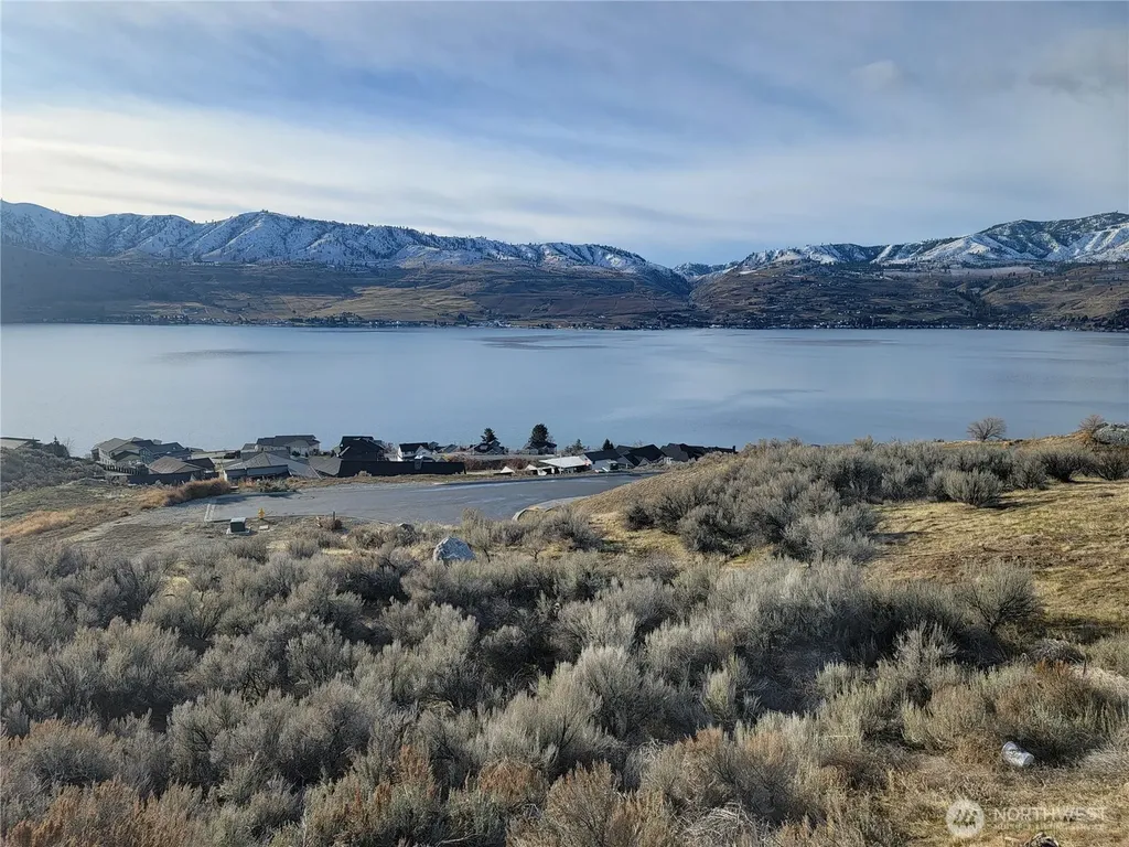 172 Easton Way Chelan WA 98816
