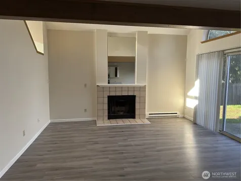 2826 NE 8th Street Renton WA 98056