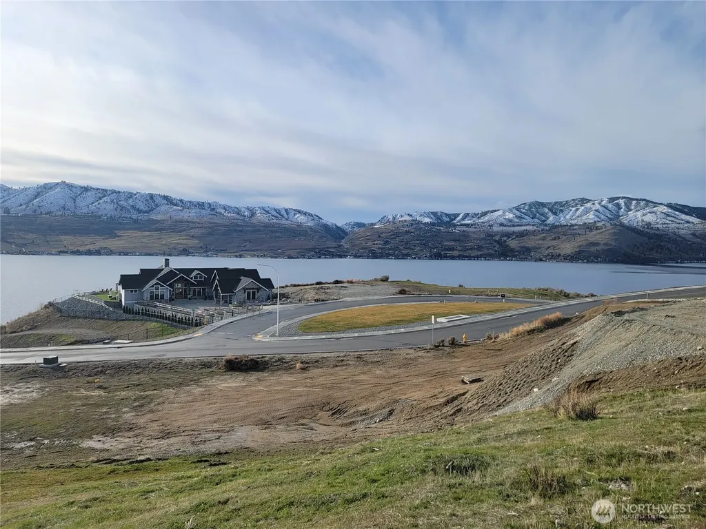 185 Easton Way Chelan WA 98816