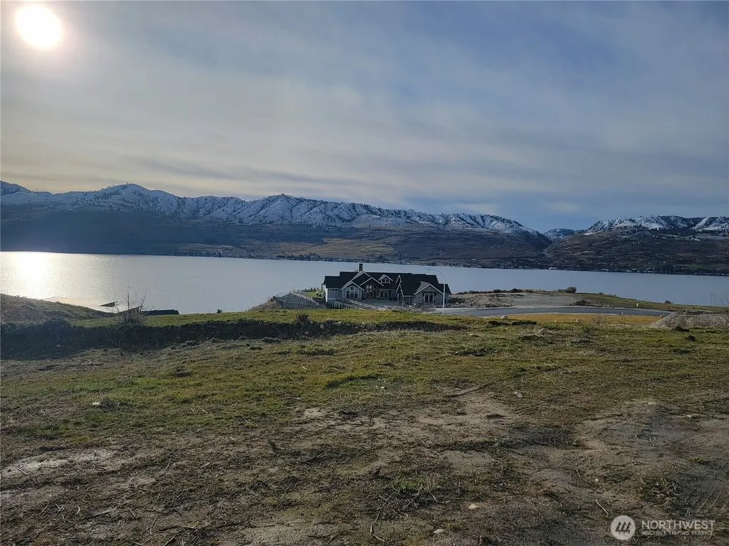 185 Easton Way Chelan WA 98816