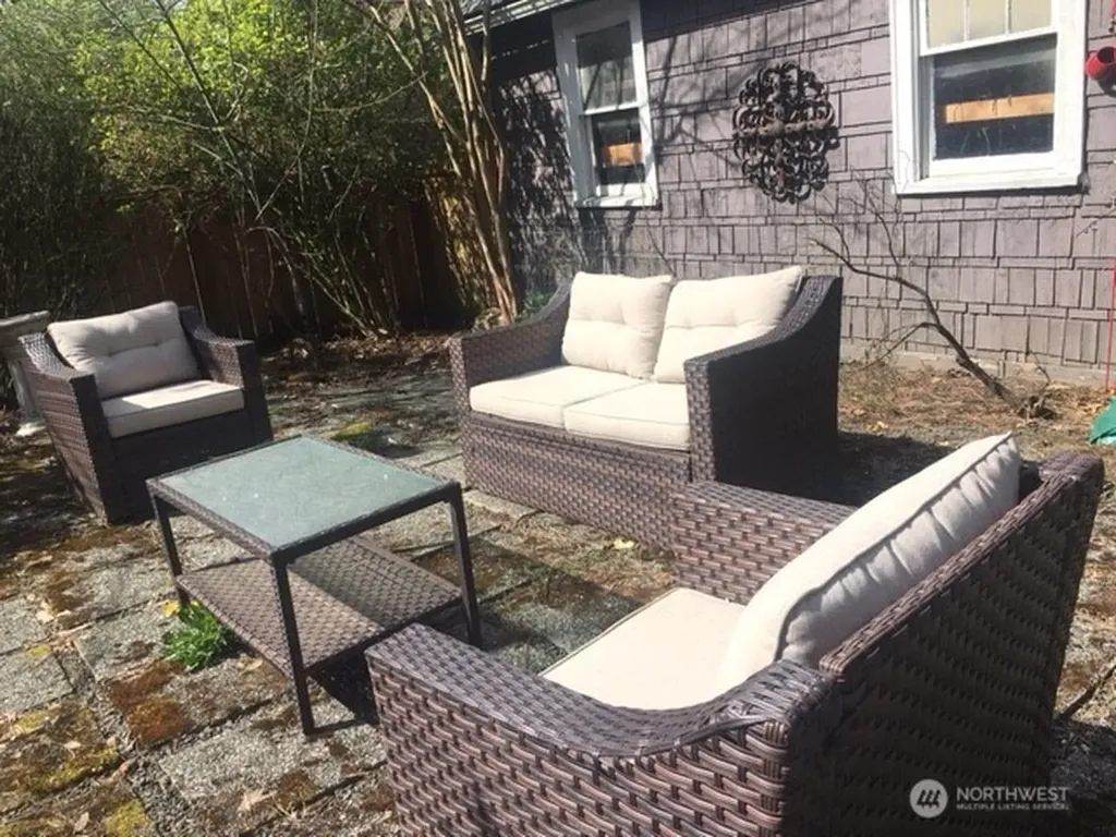 1639 22nd Avenue Longview WA 98632