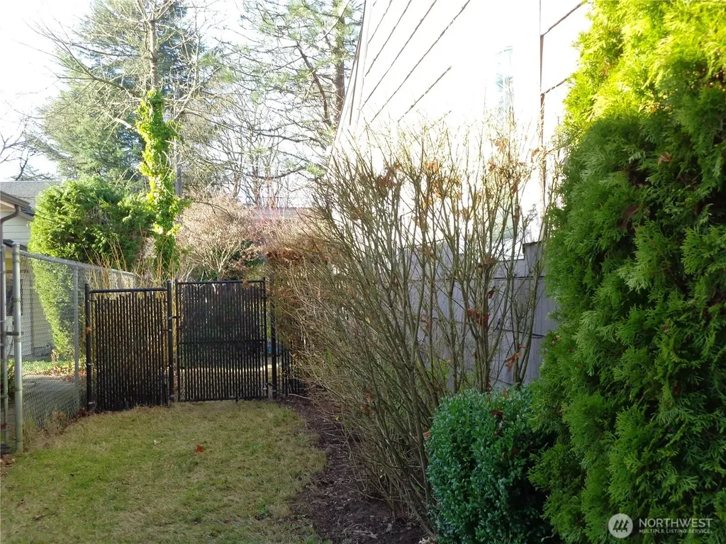 1639 22nd Avenue Longview WA 98632