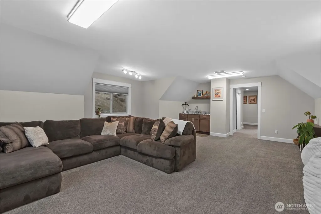 2627 Catalina Avenue East Wenatchee WA 98802