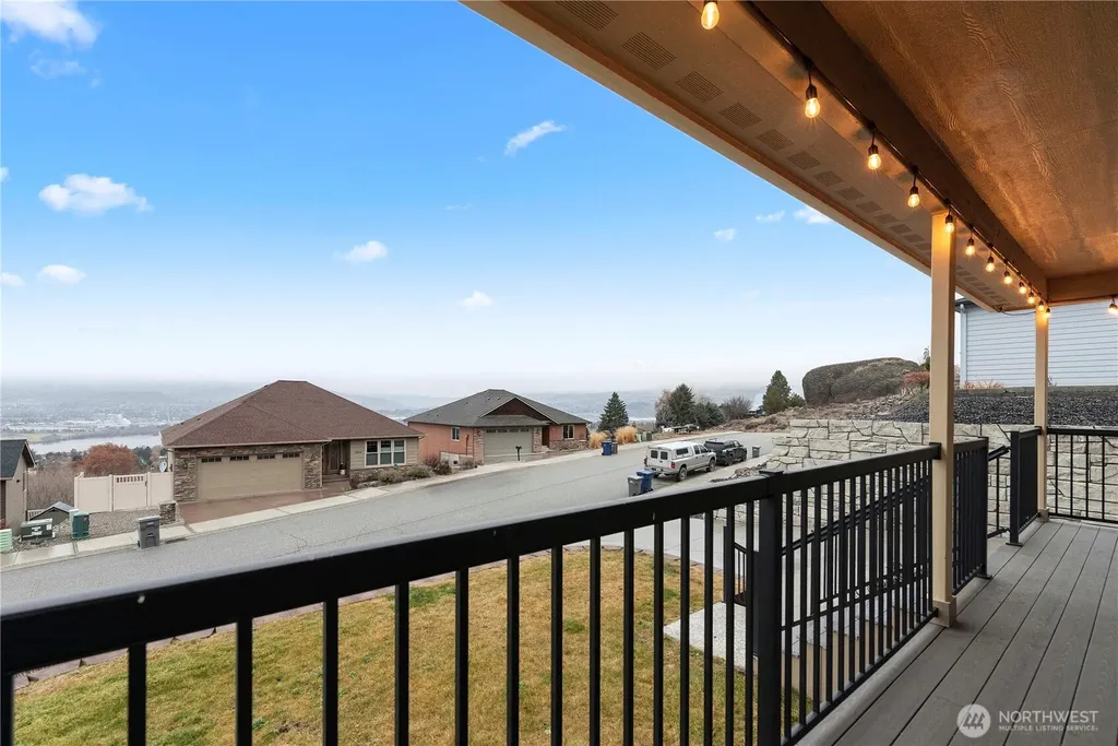 2627 Catalina Avenue East Wenatchee WA 98802