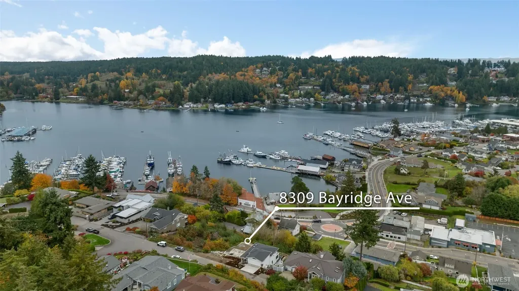 8309 Bayridge Avenue Gig Harbor WA 98335