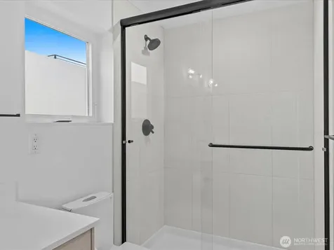 3239 61st Avenue SW Seattle WA 98116
