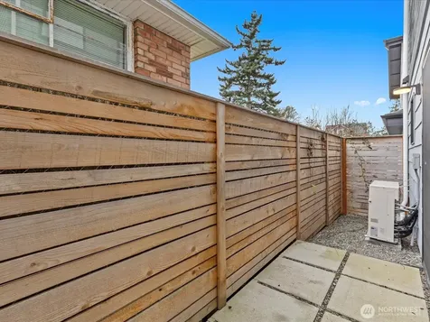 3239 61st Avenue SW Seattle WA 98116