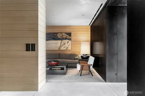 5505 Lake Washington Boulevard NE Kirkland WA 98033