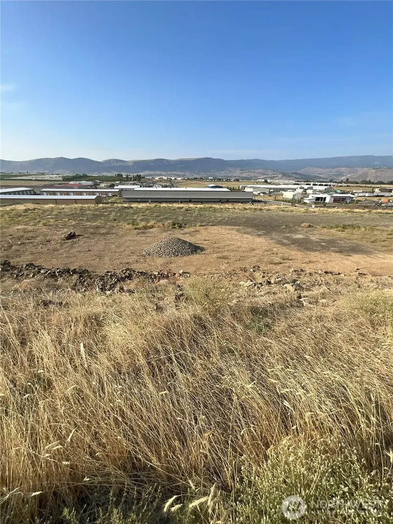 501 Urban Industrial Way East Wenatchee WA 98802
