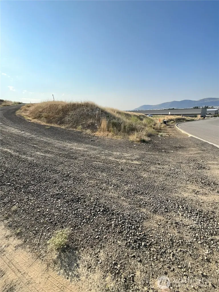 501 Urban Industrial Way East Wenatchee WA 98802