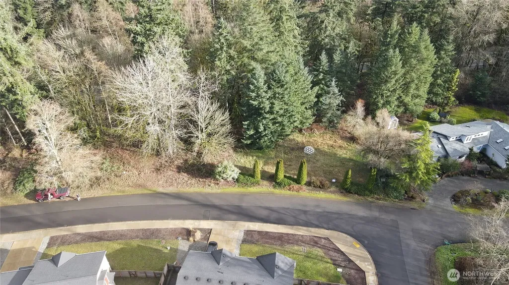 32534 44th Avenue S Federal Way WA 98001