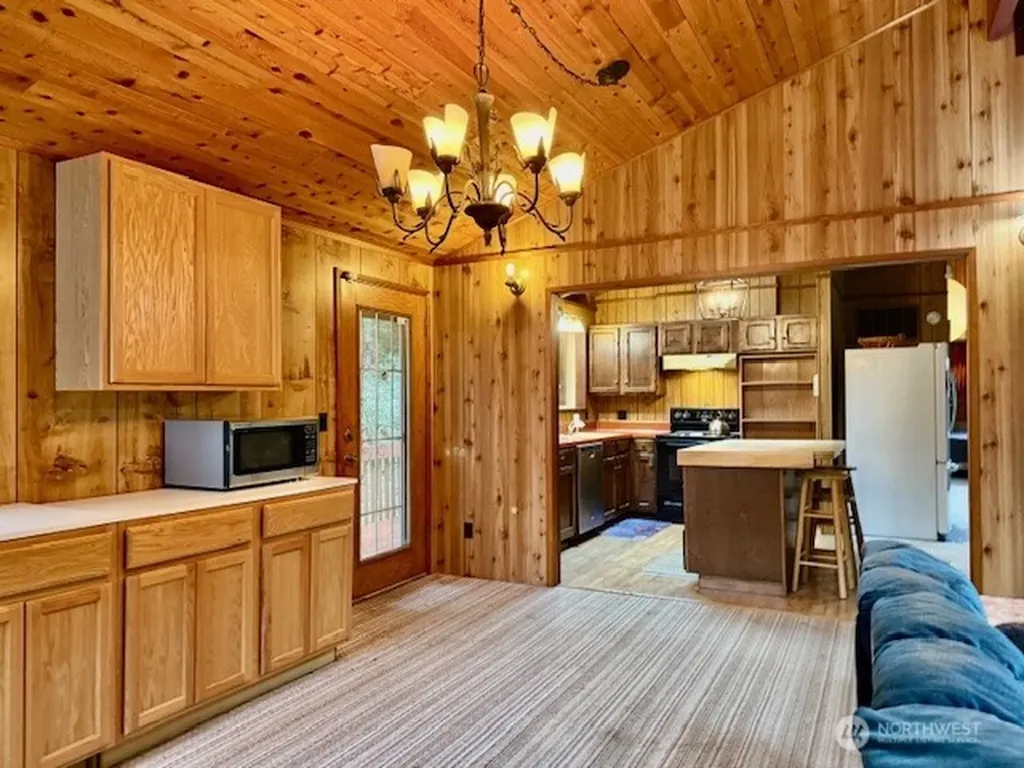 2002 200th Lane Ocean Park WA 98640