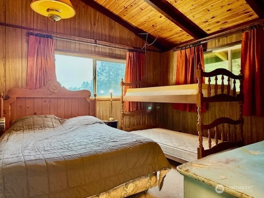 2002 200th Lane Ocean Park WA 98640