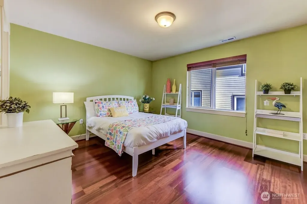 2115 201st Place SE Bothell WA 98012