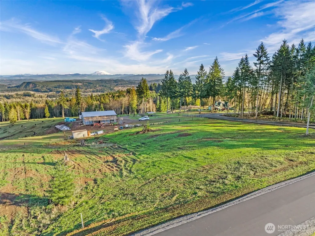 204 Suncrest Drive Castle Rock WA 98611