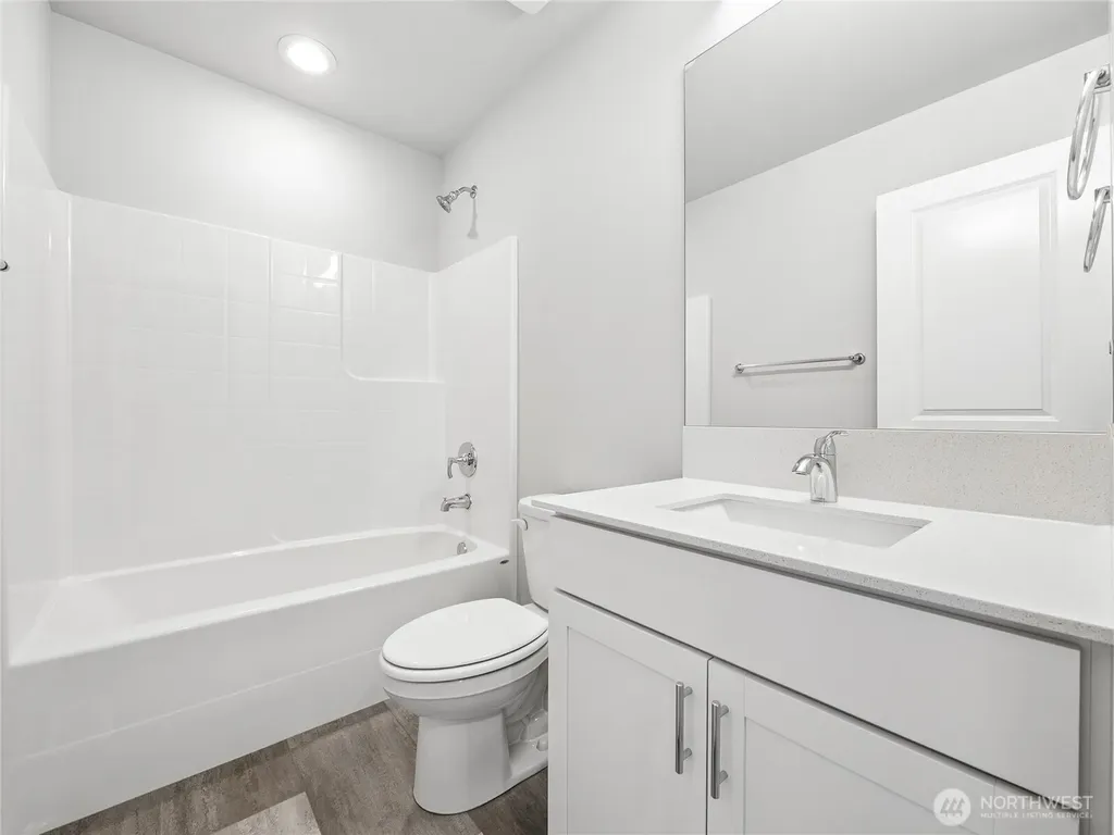 12506 SE 256th Place Kent WA 98030