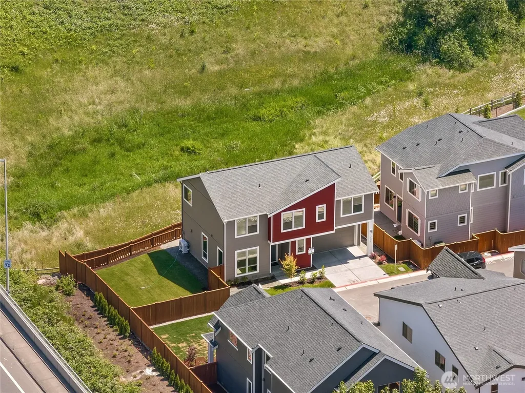 12506 SE 256th Place Kent WA 98030