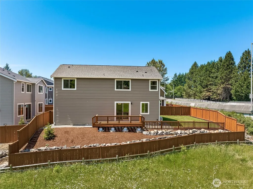 12506 SE 256th Place Kent WA 98030