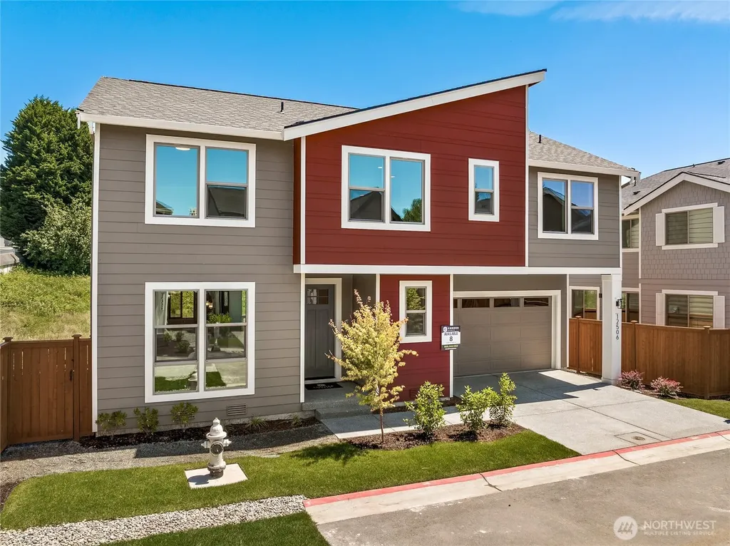12506 SE 256th Place Kent WA 98030