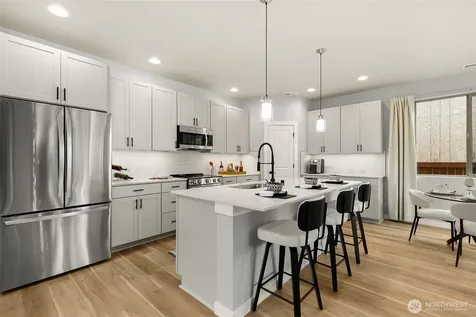 12506 SE 256th Place Kent WA 98030