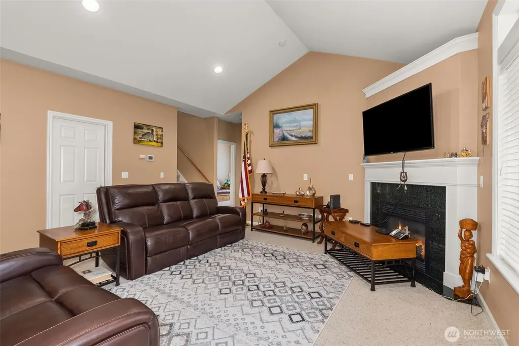 9245 SE Piperhill Drive Olympia WA 98513