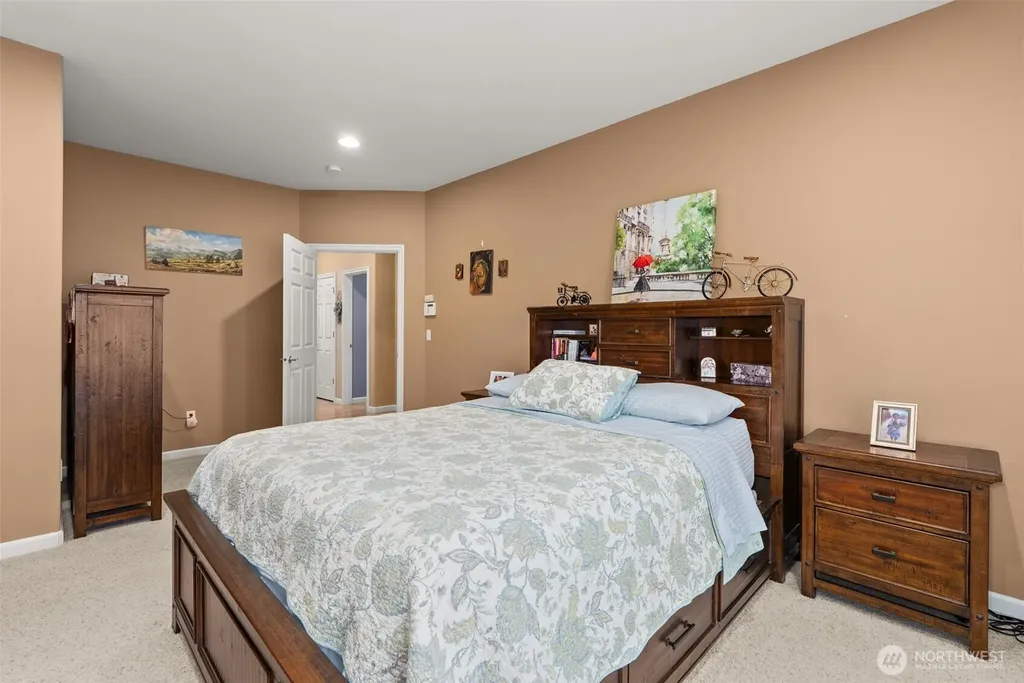 9245 SE Piperhill Drive Olympia WA 98513