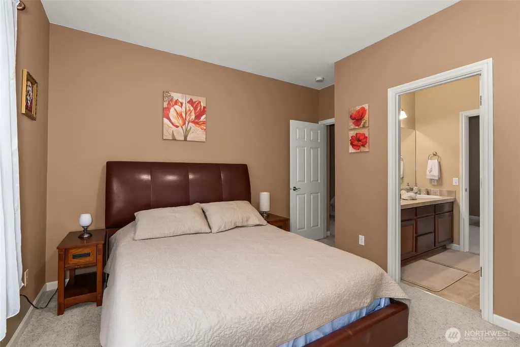 9245 SE Piperhill Drive Olympia WA 98513