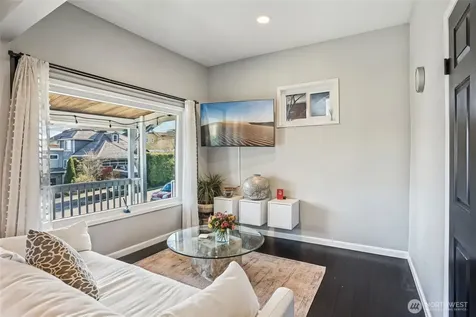 1113 33rd Avenue S Seattle WA 98144